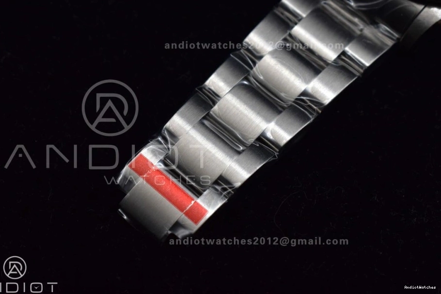 Snug Best 469 SS Edition Kermit On Bracelet Submariner16610LV BPF 0311